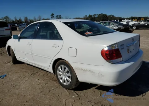 2005 Toyota Camry Le from USA, damaged, VIN 4T1BE32K95U623932